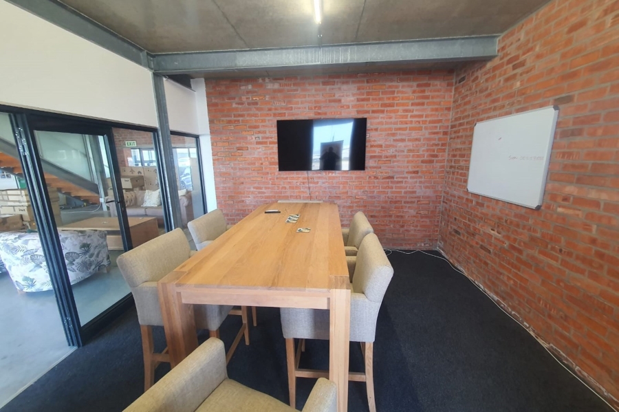 To Let commercial Property for Rent in Fairview Eastern Cape